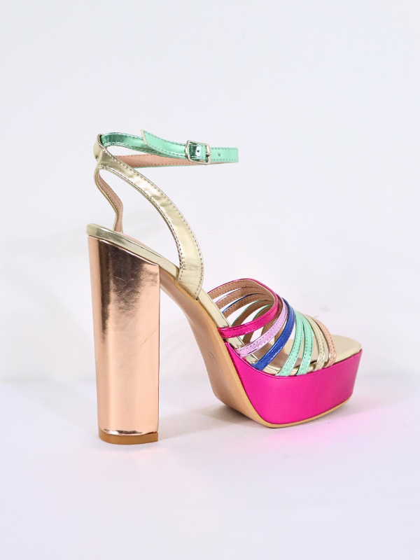 Sandalias tiras con tacon grueso -mujer-