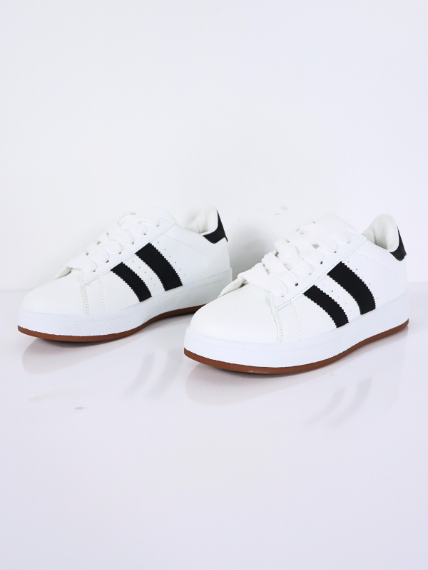 Zapatos casuales de rayas