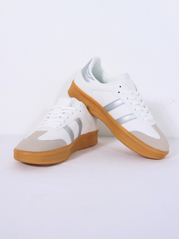 Zapatos casual con rayas... 2