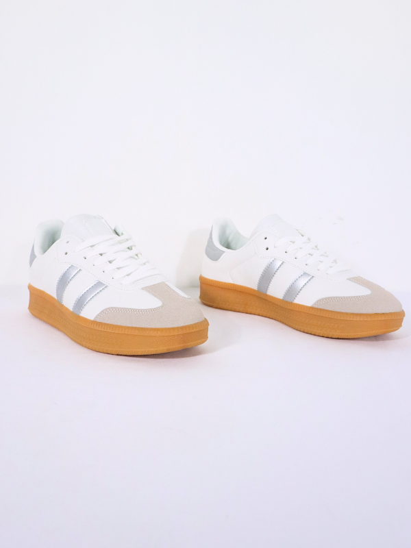 Zapatos casual con rayas verticales