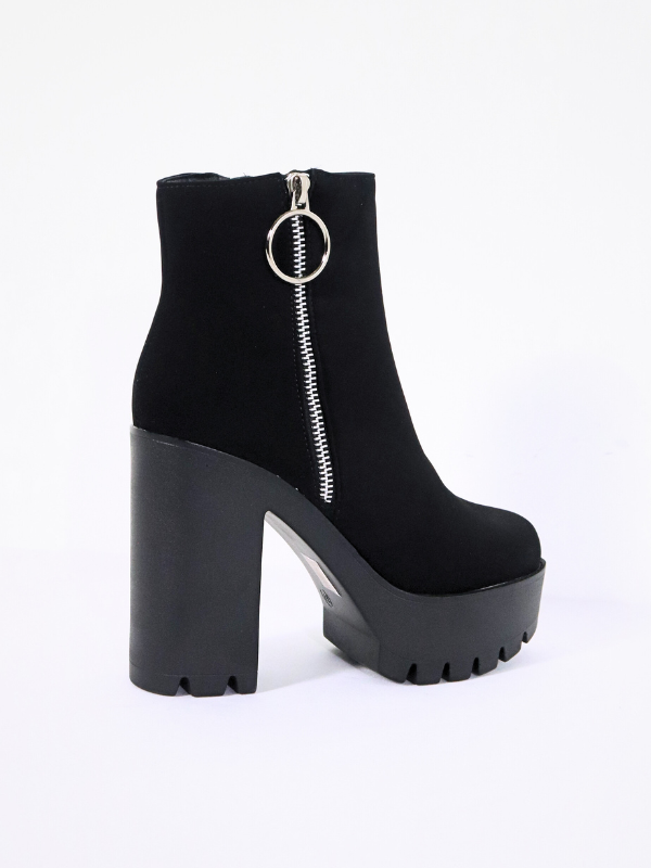 Botín de ante tacón grueso con...