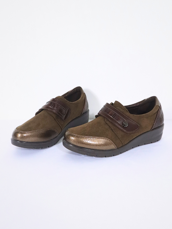 Zapatos velcro ancho