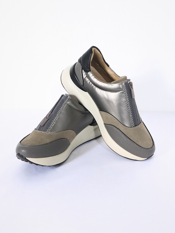 Zapatillas con cremallera