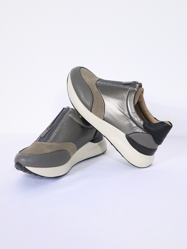 Zapatillas con cremallera