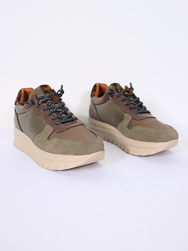 Zapatos casual goma plataforma