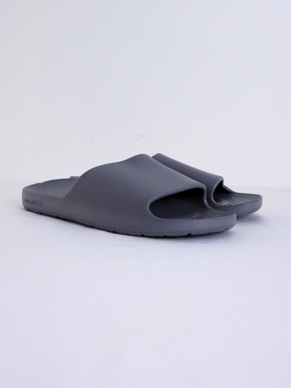 Zapatillas sencillas y de secado...