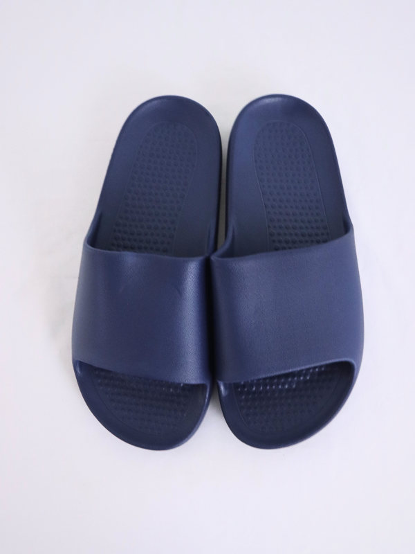 Zapatillas sencillas y de secado...