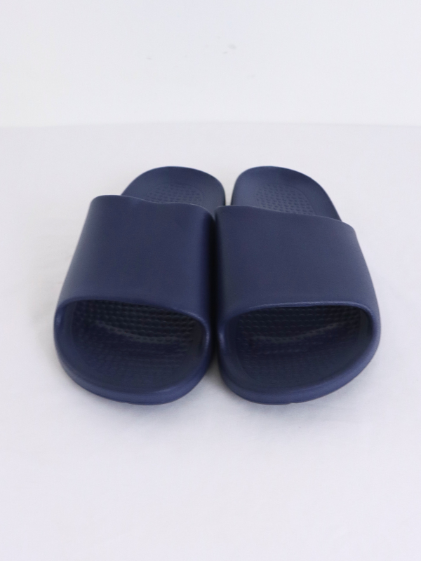 Zapatillas sencillas y de secado...