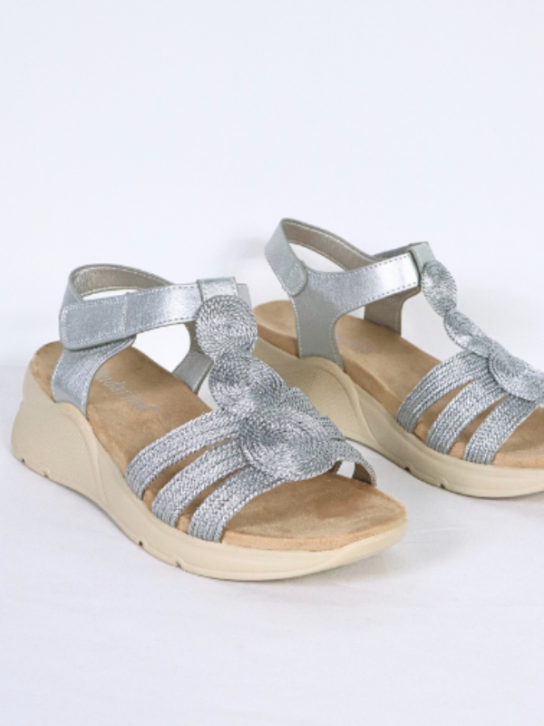 light sole sandal