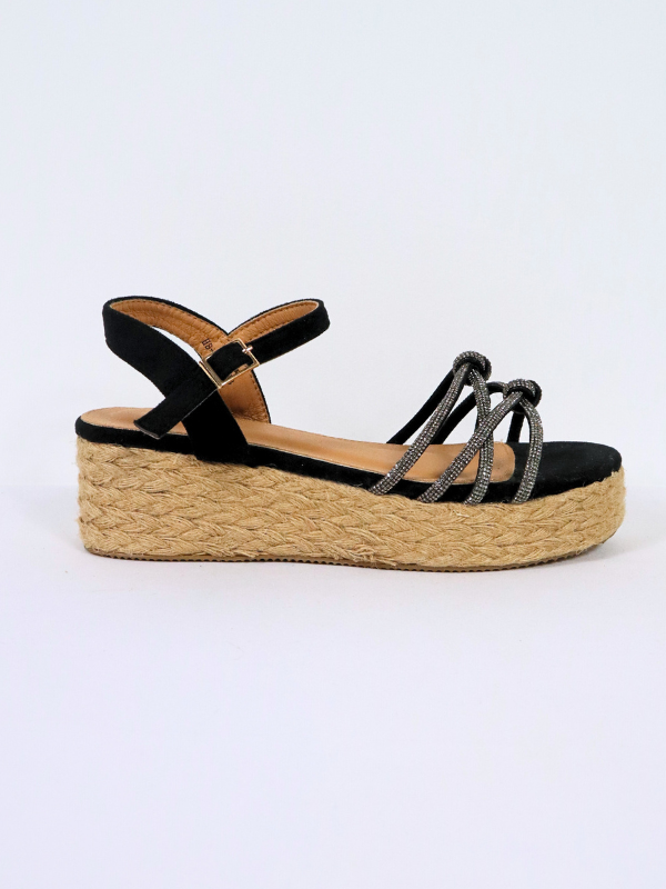 Sandalias cruzado con suela grueso...