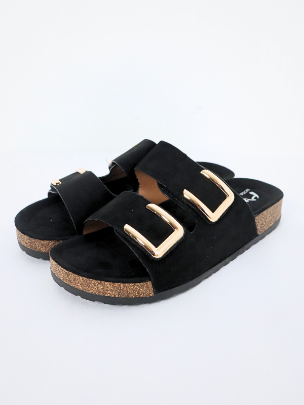 Sandalias planas con hebilla de...