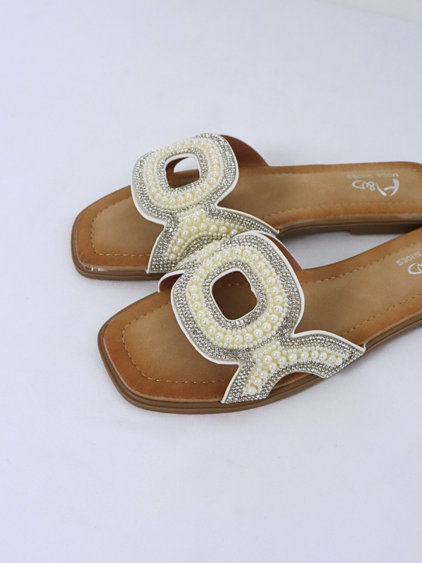 Sandalias planas con estilo con...