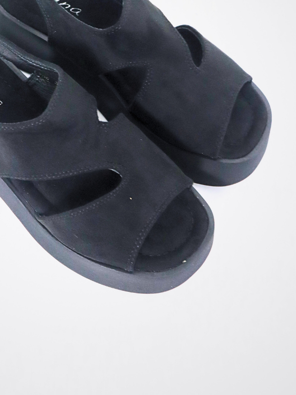 Sandalia gruesa negro