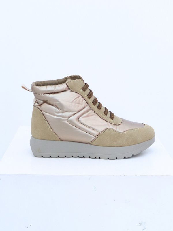 Botín impermeable suela ligera