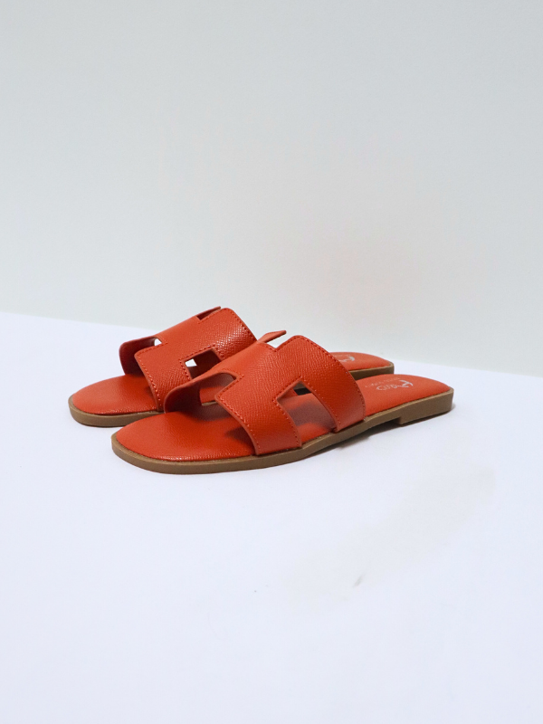 Sandalias Planas de Verano a la Moda...