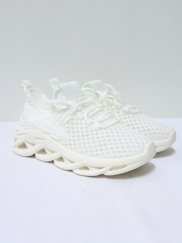 Zapatillas deportivas transpirables...