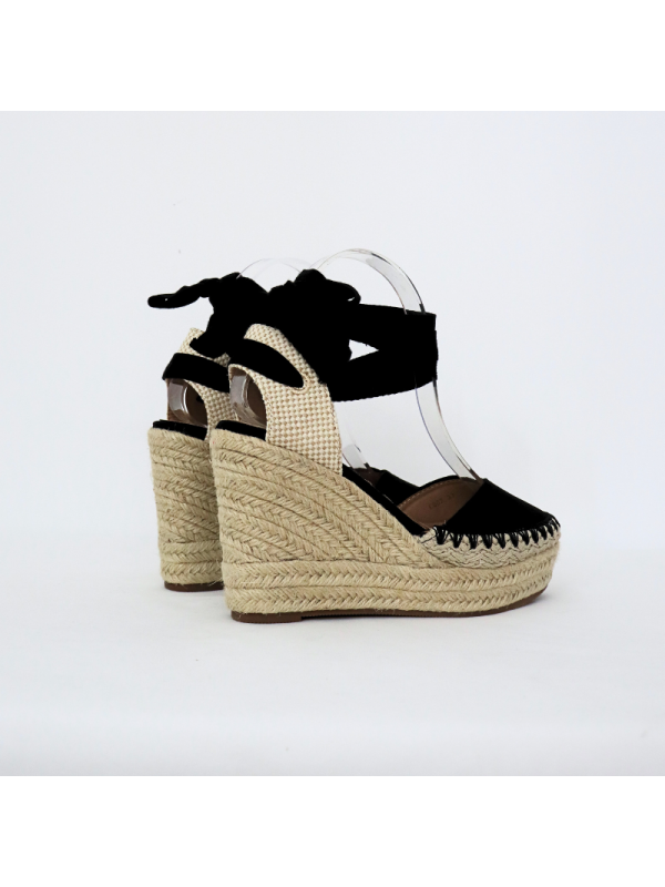 Sandalias de cuña con tiras