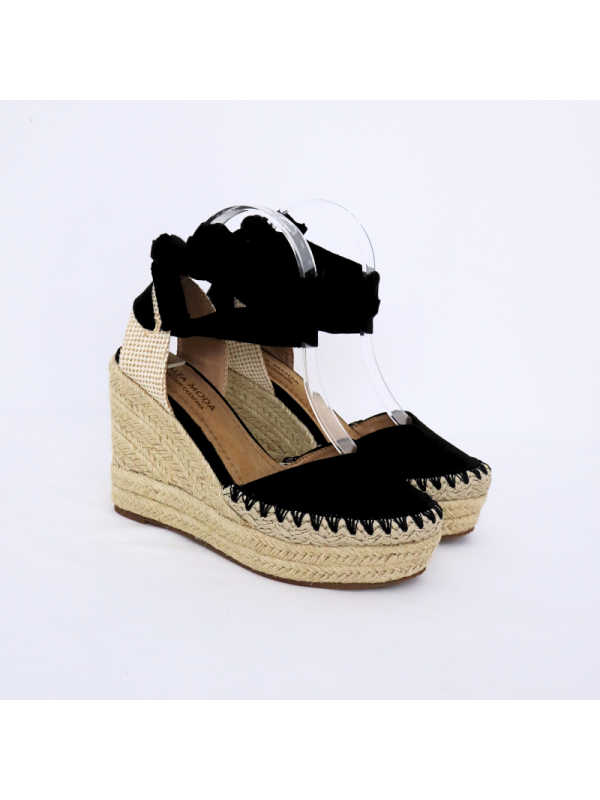 Sandalias de cuña con tiras