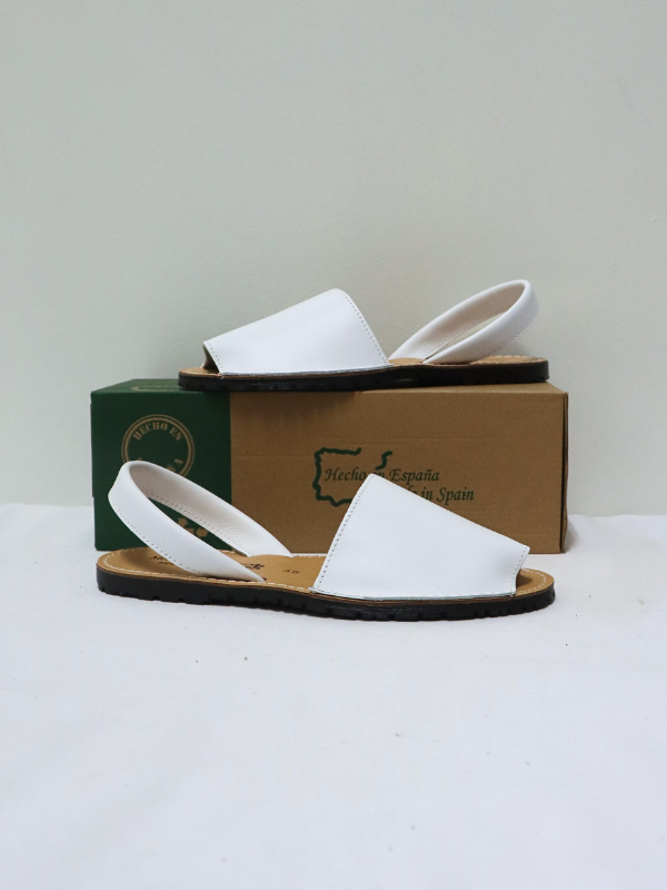 Sandalias Menoquina Planas con Punta...