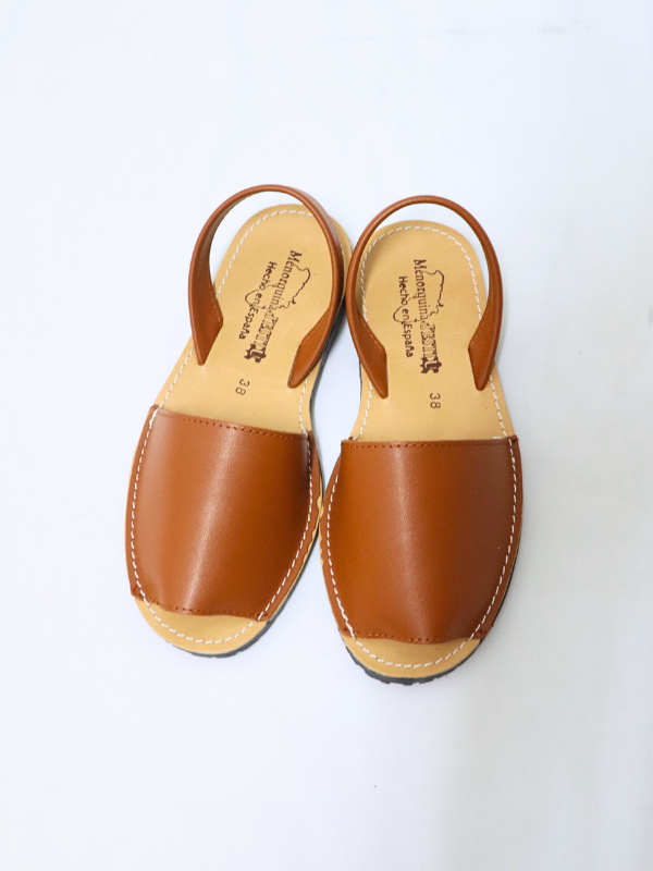 Sandalias Menoquina Planas con Punta...