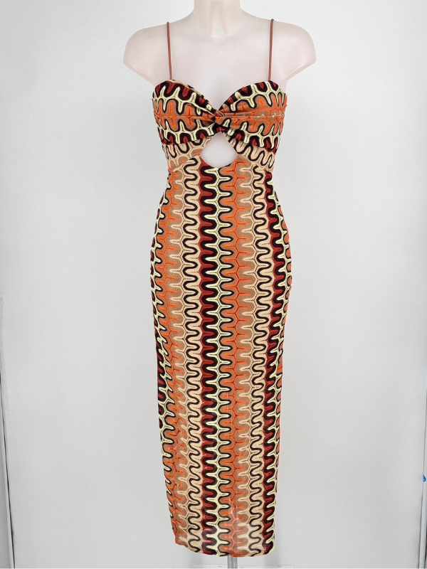 Vestido largo de tirantes... 2