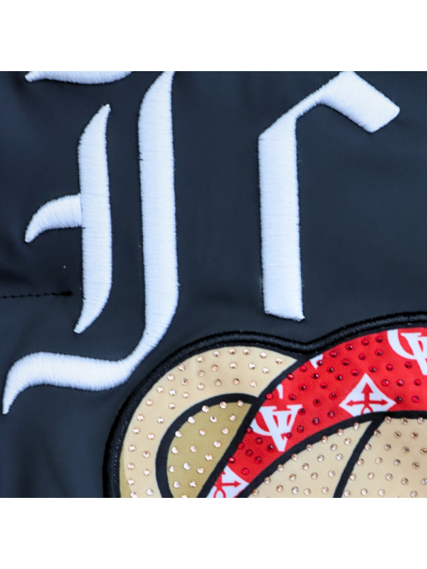 Abrigo de hombre con capucha