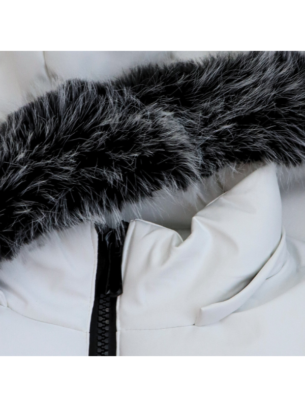 Abrigo de hombre con capucha