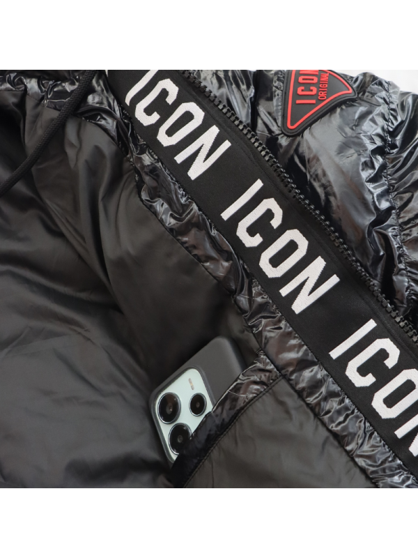 Abrigo charol liso con capucha para...