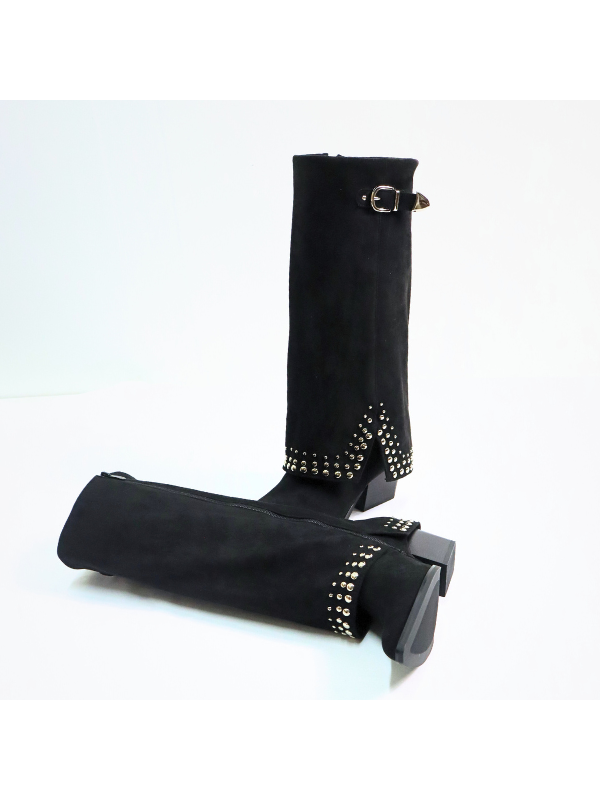 Botas de moda con adornos metálicos,...