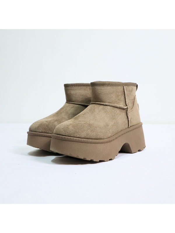 Botas de nieve de moda con tacón de 6...