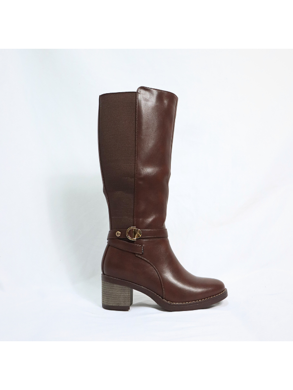 Botas altas con cremallera lateral...