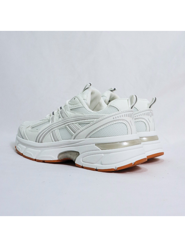 Zapatillas grueso comodós con cordones