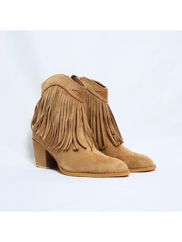 Botines cowboy con tacón y...