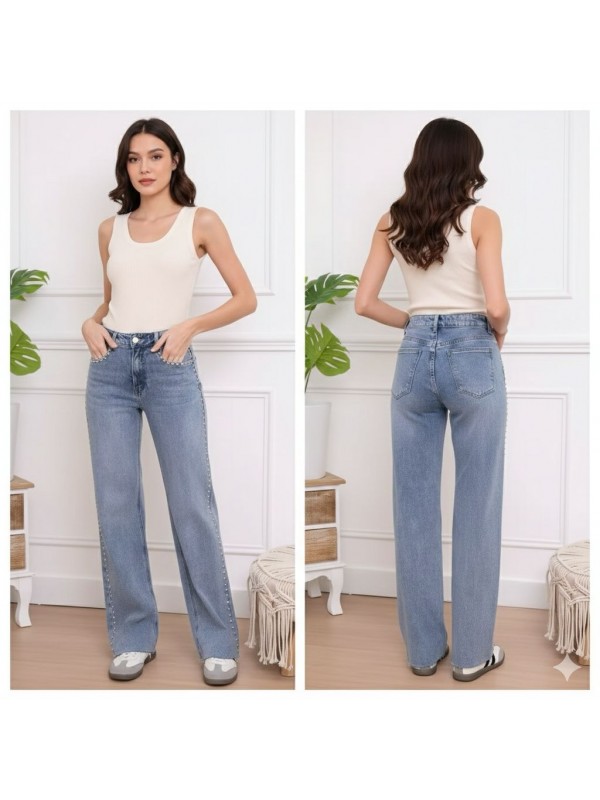 Jeans Rectos Azul Claro de...