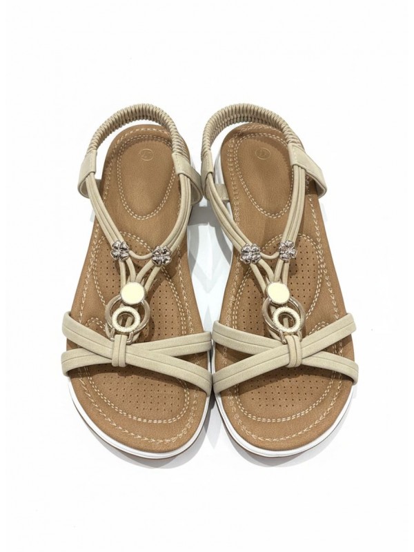 Sandalias planas de moda...