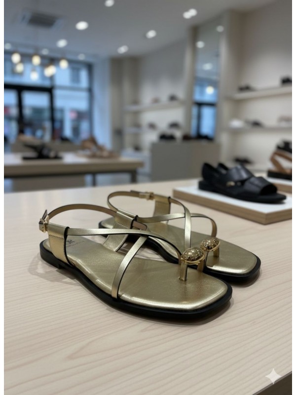 Sandalias planas de verano con...