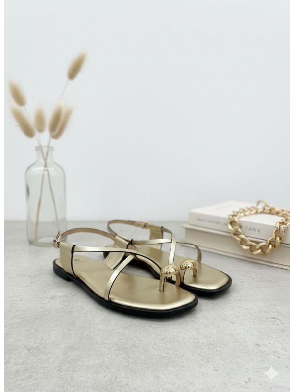 Sandalias planas de verano con...