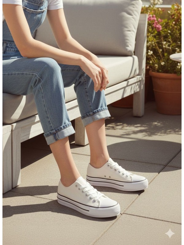 Zapatillas Blancas de Lona con...