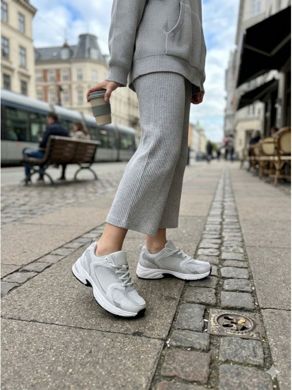 Zapatillas Deportivas con Cordones y...