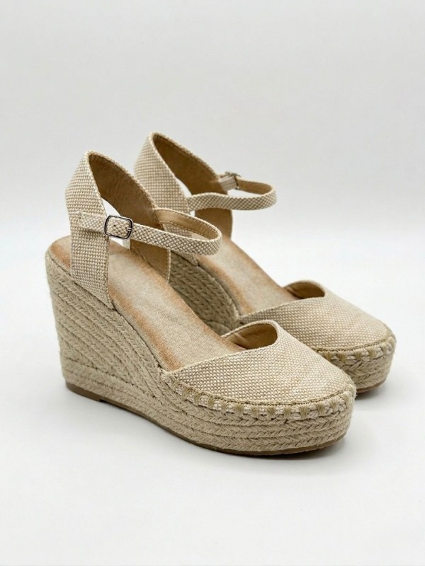 Alpargatas de cuña con correa al...