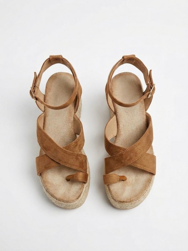 Sandalias ligeras y cómodas... 2