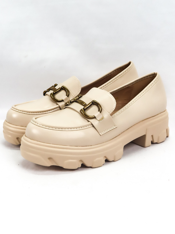 Mocasines con suela gruesa -mujer-