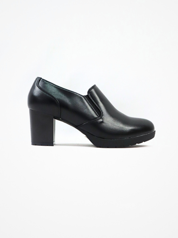 zapato Abotinado con tacón -mujer-