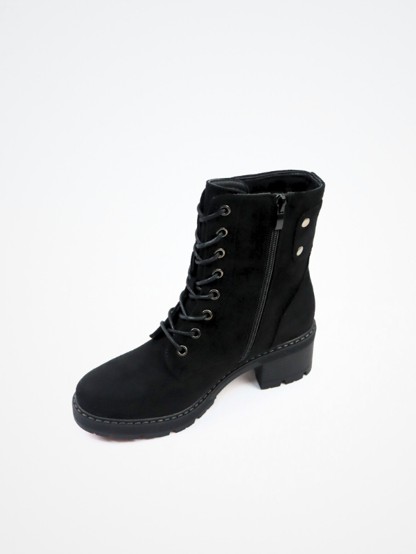 Botines tobillo altas - negro