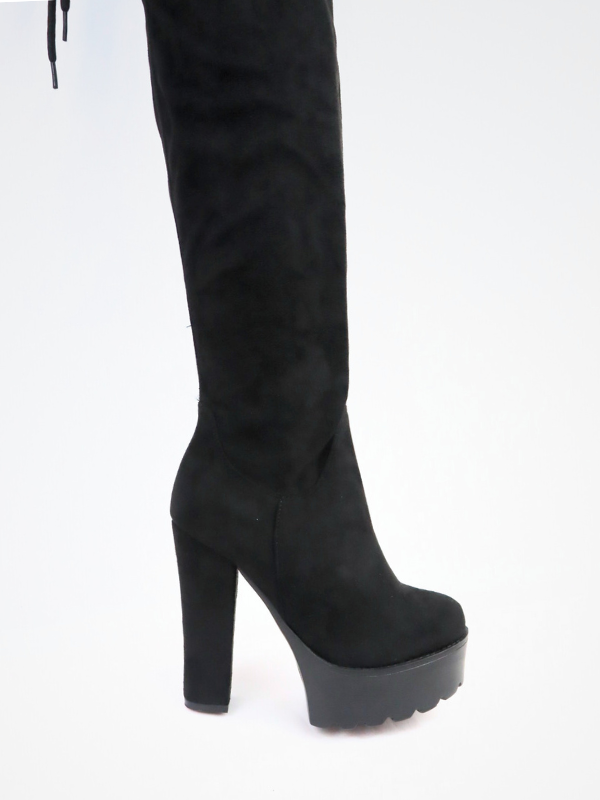 Botas alta de ante. tacón alta -mujer