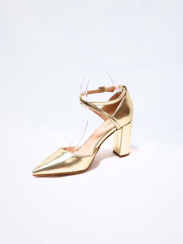 zapatos tiras cruzado