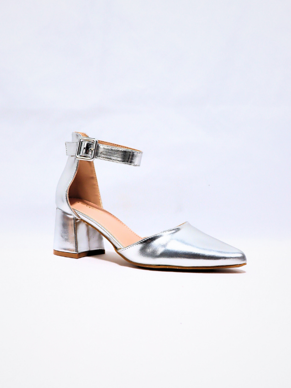 Low heel party shoes 2