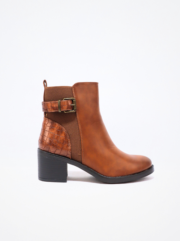 Botin elegante camel