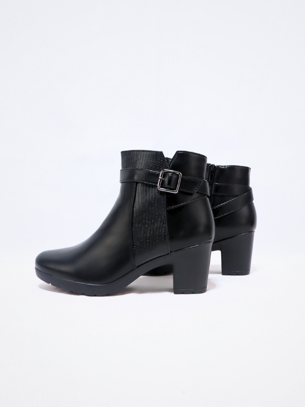 Botín para señora.-Negro-