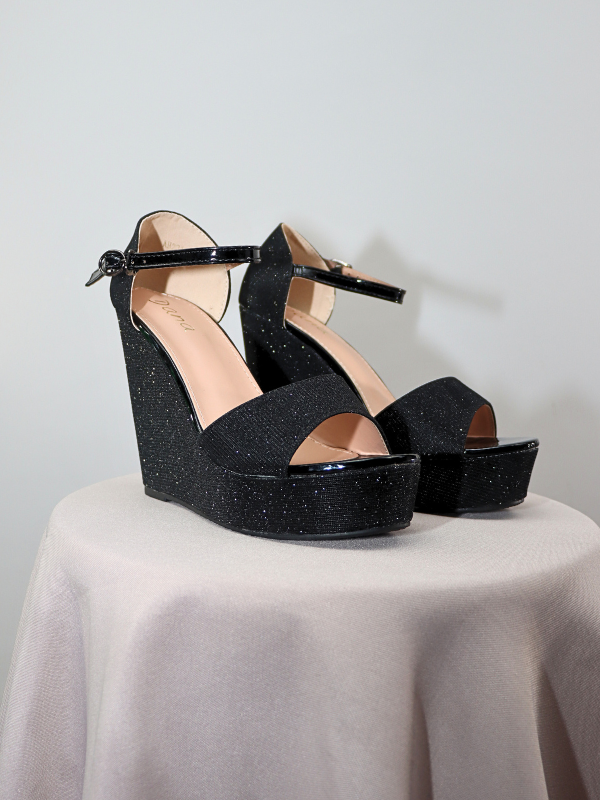 Sandalias cuña altas - negra